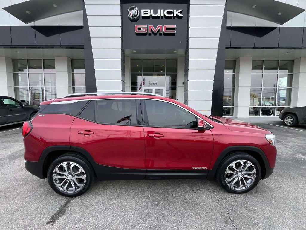 Used 2018 GMC Terrain SLT w/ Preferred Package image 2