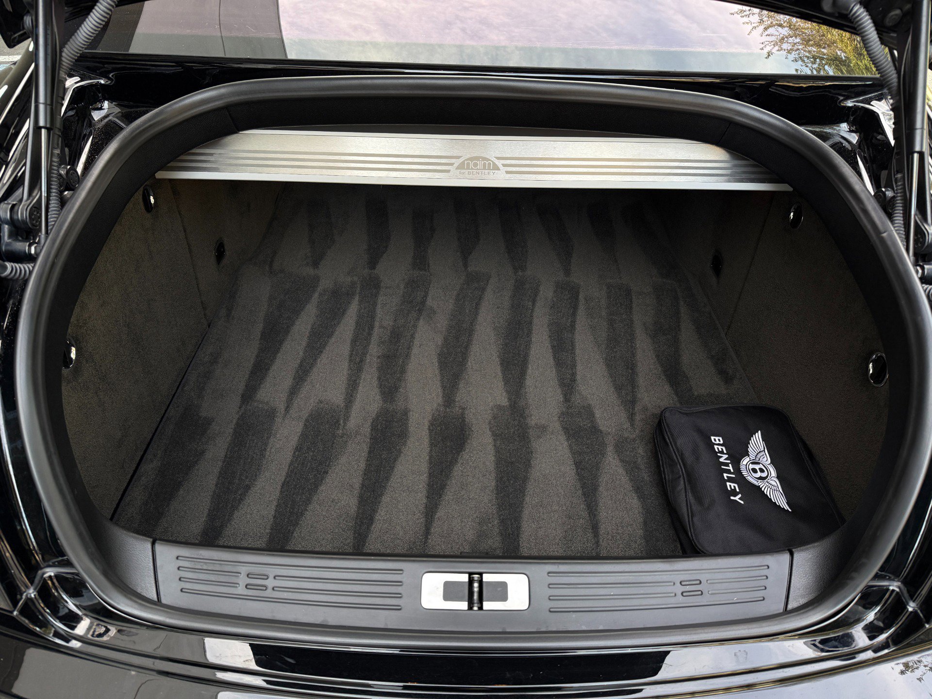 Used 2009 Bentley Flying Spur Flying Spur Speed image 32