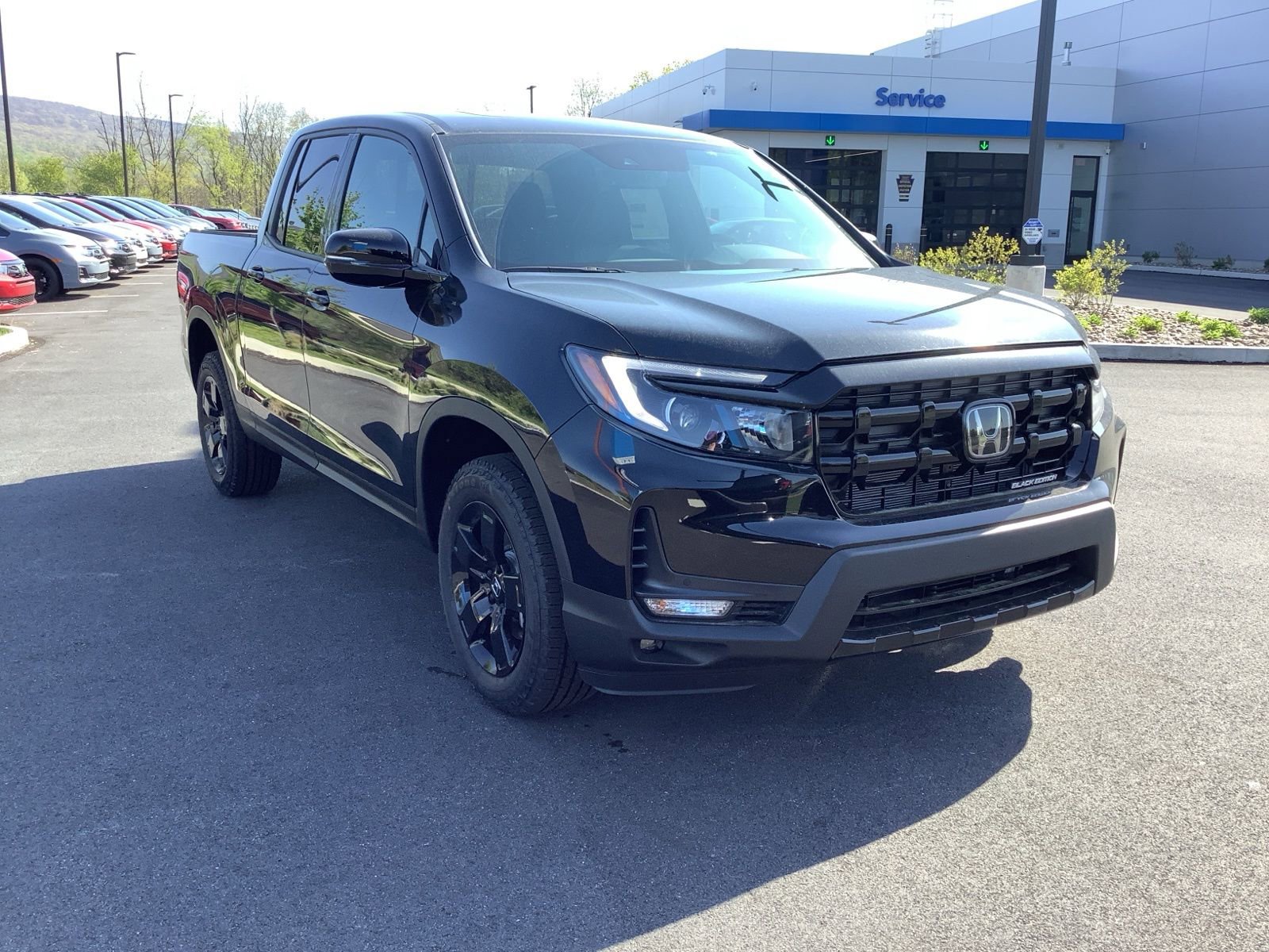 New 2026 Honda Ridgeline Black Edition image 8