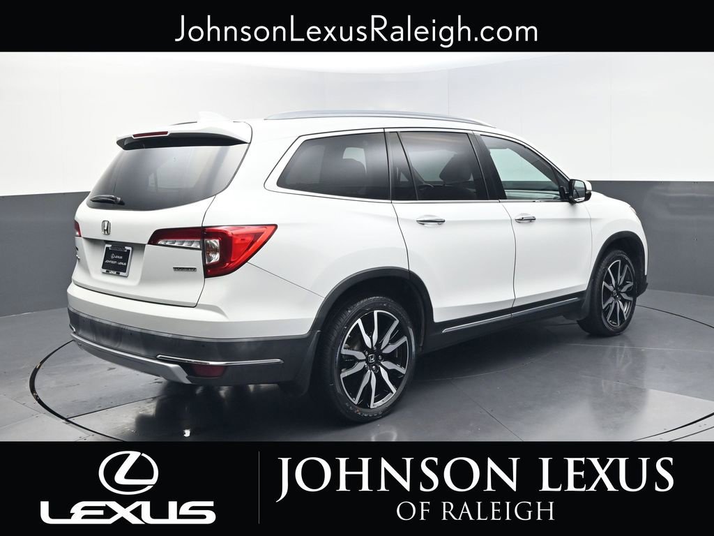 Used 2021 Honda Pilot Touring image 9