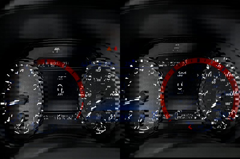 Used 2025 Nissan Frontier PRO-4X image 21