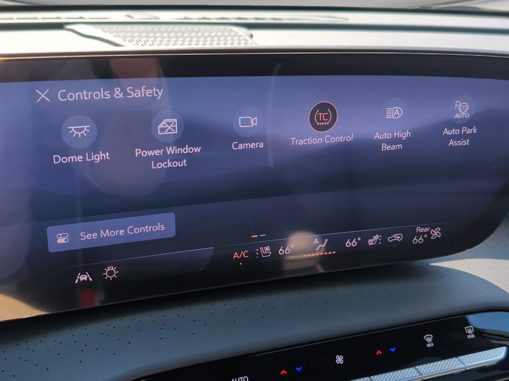 Used 2025 Buick Enclave Avenir w/ Super Cruise Package AWD/4WD image 21