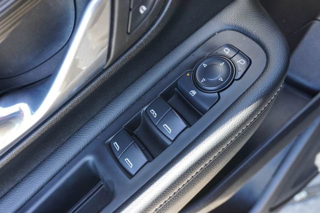Used 2024 GMC Terrain SLE image 12