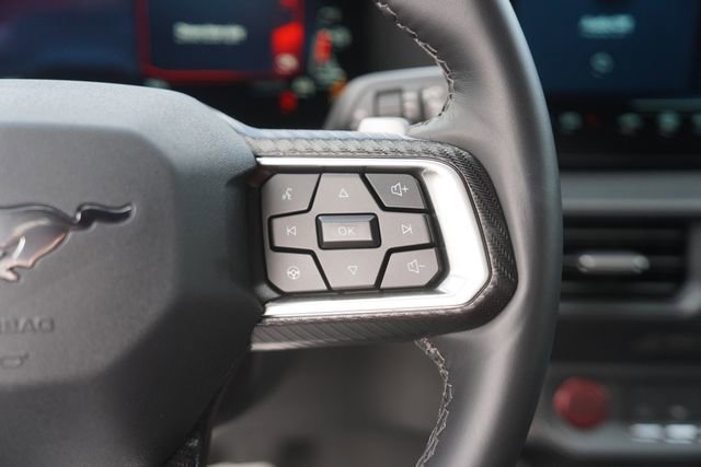 Used 2025 Ford Mustang GT image 19