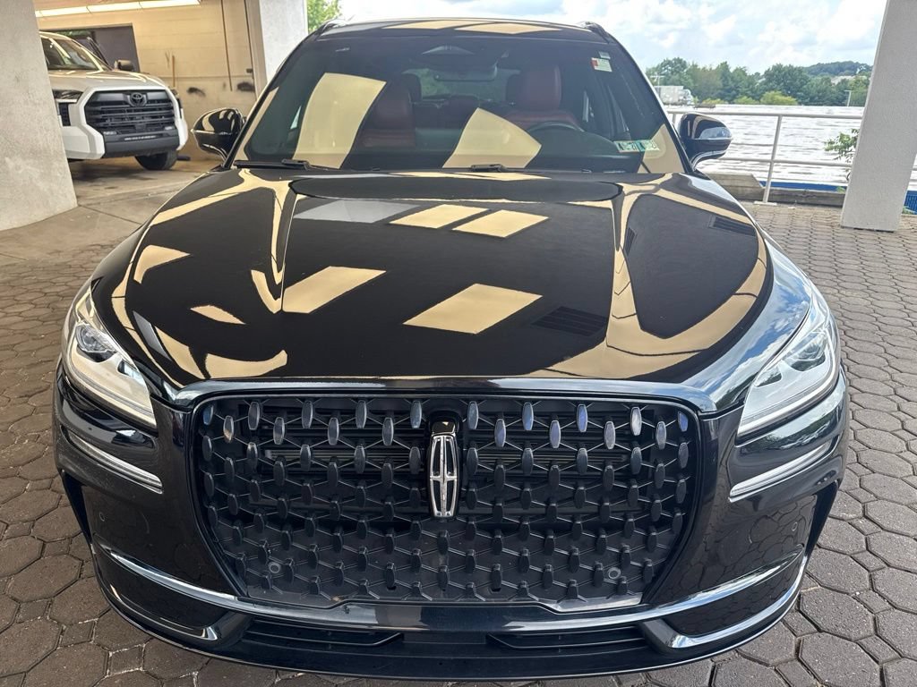 Used 2023 Lincoln Corsair Reserve w/ Equipment Group 201A AWD/4WD video 2