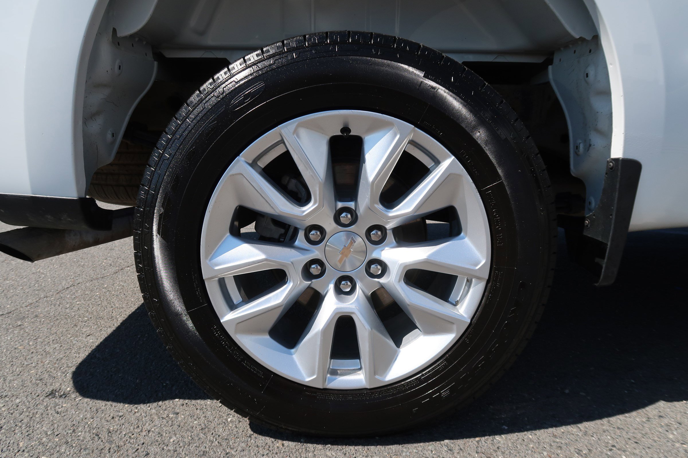 Used 2024 Chevrolet Silverado 1500 Custom AWD/4WD image 42