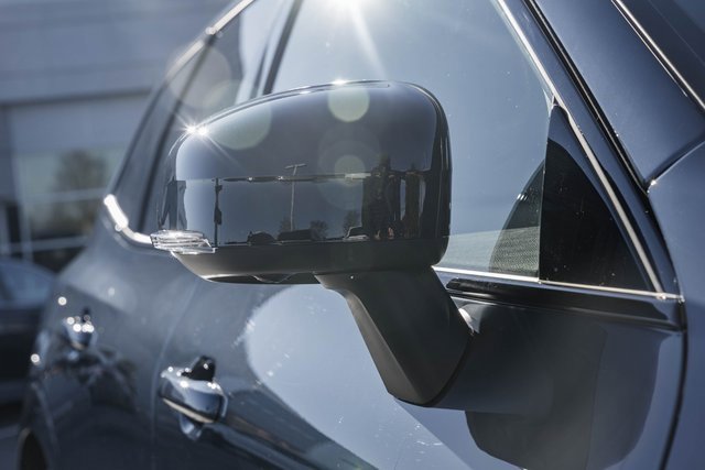 New 2026 Volvo XC60 B5 Ultra w/ Protection Package Premier image 15