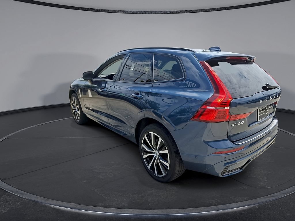 Certified 2024 Volvo XC60 B5 Plus w/ Protection Package Premier AWD/4WD image 28