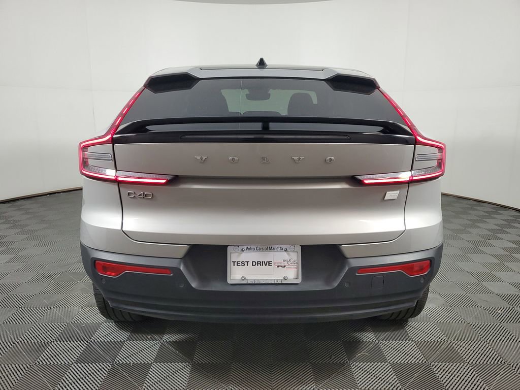 Used 2023 Volvo C40 P8 Recharge Ultimate image 7