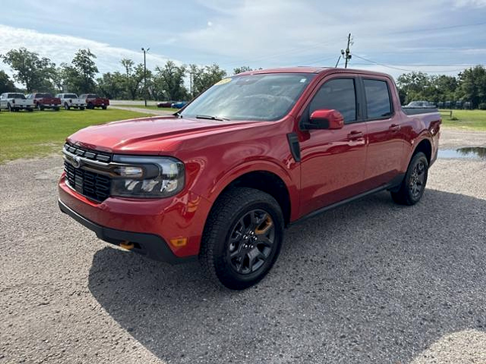 Used 2023 Ford Maverick Tremor w/ Tremor Off-Road Package image 4