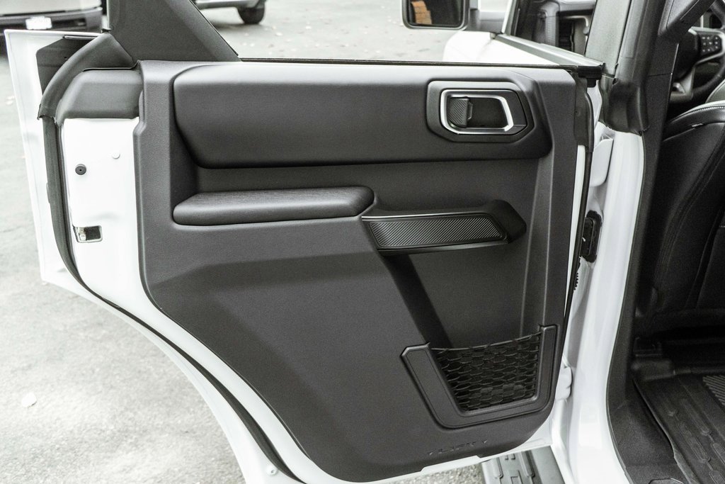 Used 2025 Ford Bronco Outer Banks image 27