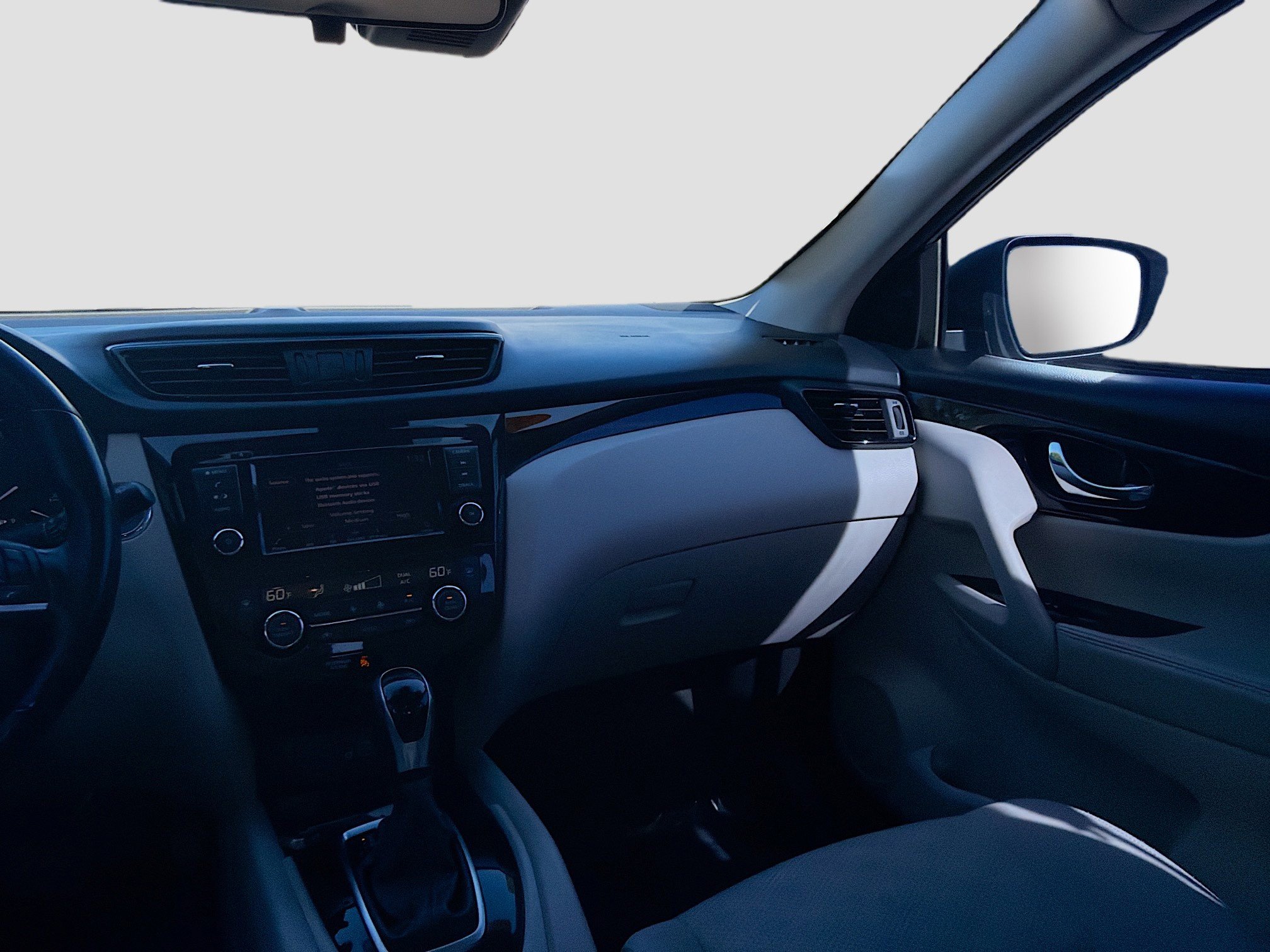 Used 2019 Nissan Rogue Sport SV w/ All-Weather Package image 21