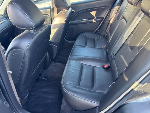 Used 2010 Ford Fusion SEL FWD image 13