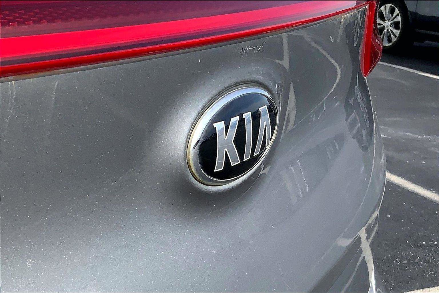 Used 2020 Kia Sportage LX image 26