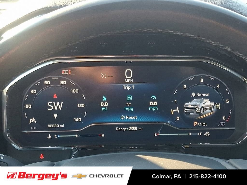 Certified 2025 Chevrolet Silverado 1500 LT image 23