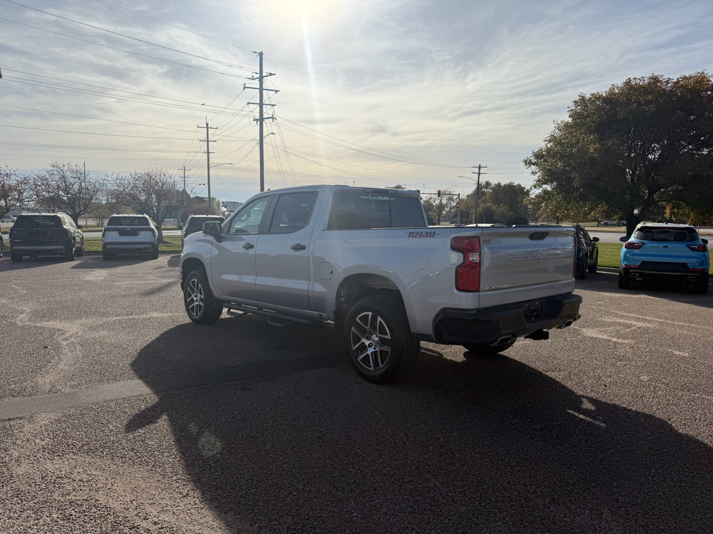 Used 2019 Chevrolet Silverado 1500 LT Trail Boss image 3