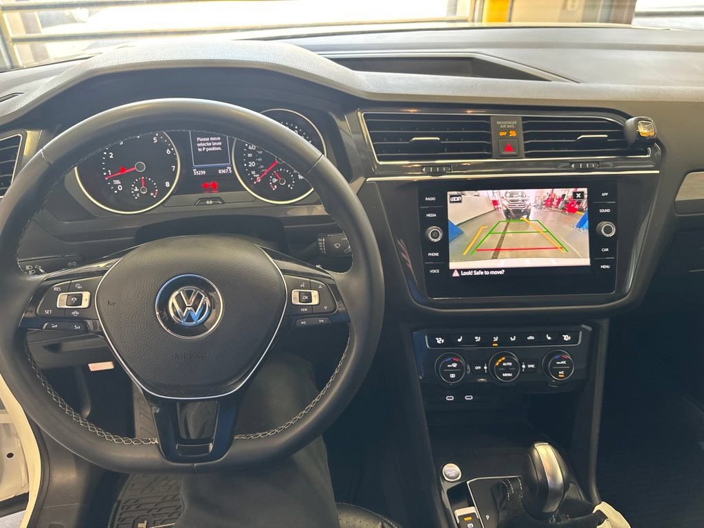Used 2021 Volkswagen Tiguan SE AWD/4WD image 5