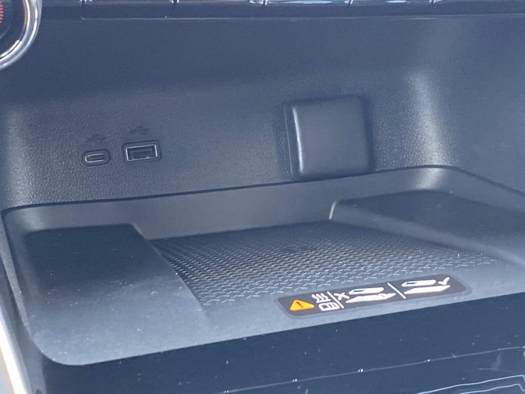 New 2026 Chevrolet Traverse RS image 28