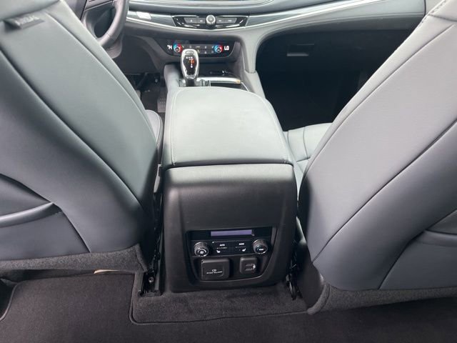 Used 2020 Buick Enclave Premium w/ Surround and Sites Package AWD/4WD image 15