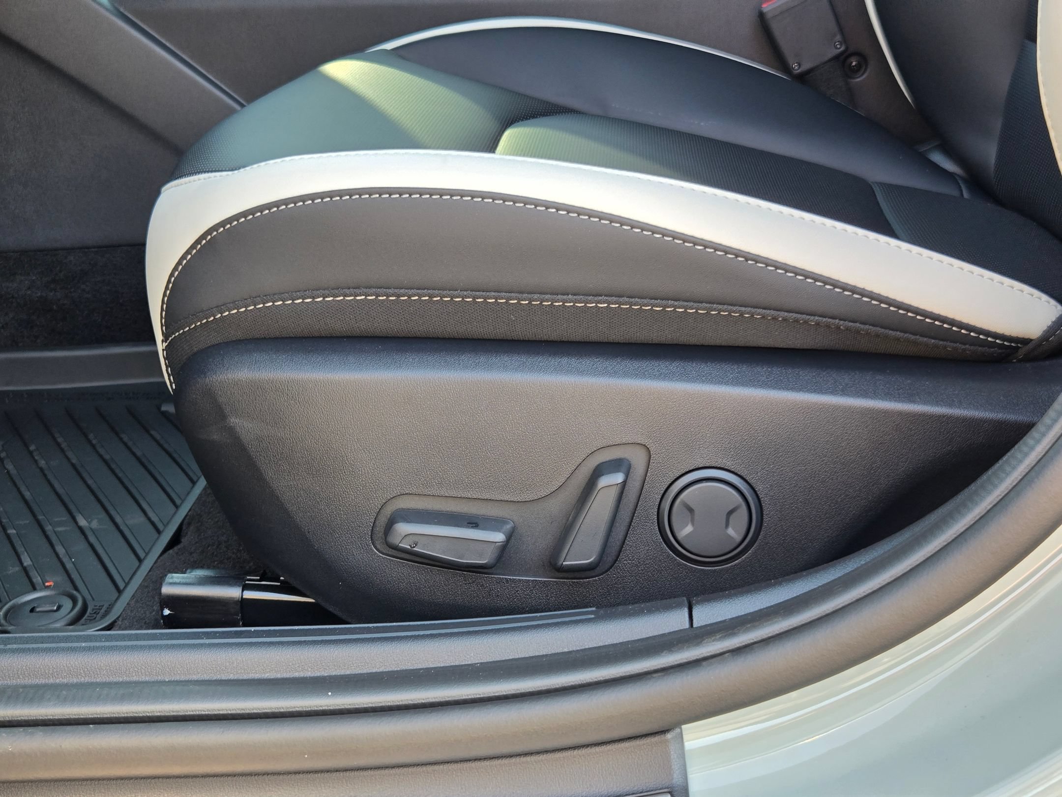 New 2026 Kia K4 EX FWD image 18