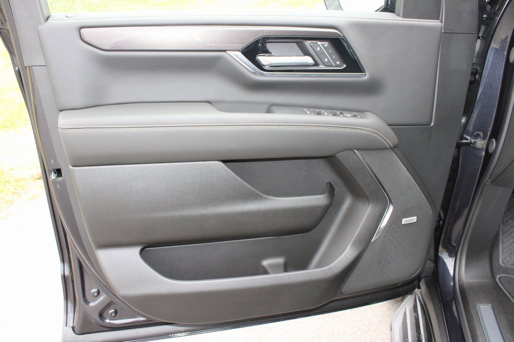 New 2026 GMC Yukon Elevation image 10