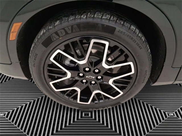 Certified 2023 Chevrolet Blazer RS w/ Driver Confidence II Package image 9