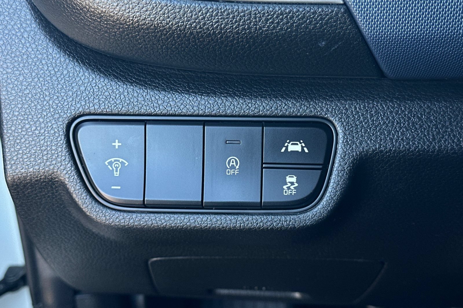 Used 2023 Kia Seltos S FWD image 35