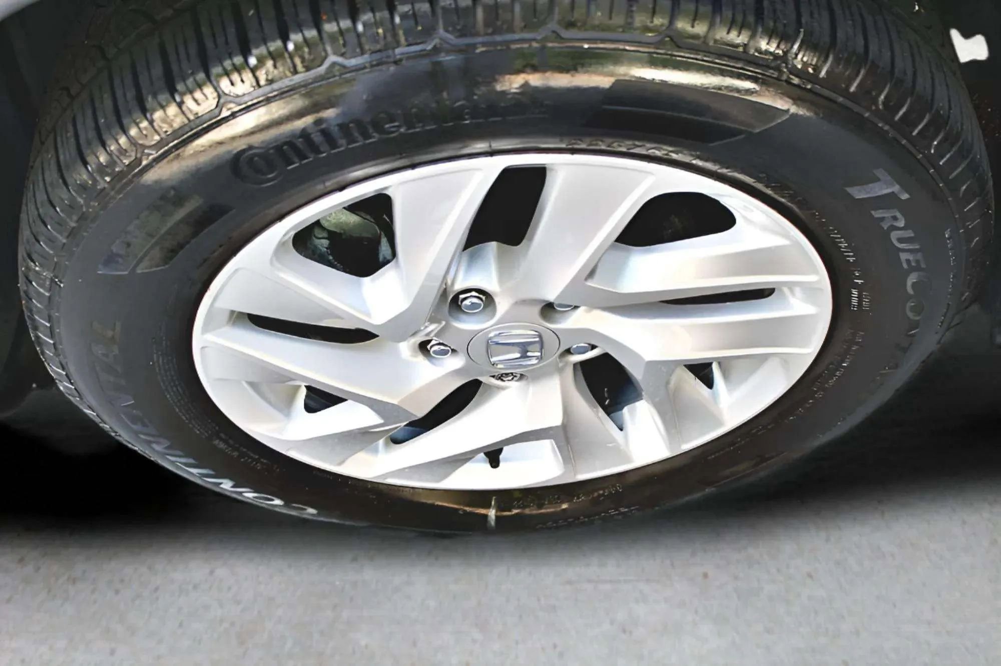 Used 2015 Honda CR-V EX-L image 30