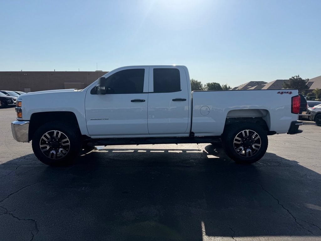 Used 2019 Chevrolet Silverado 2500 W/T AWD/4WD image 19