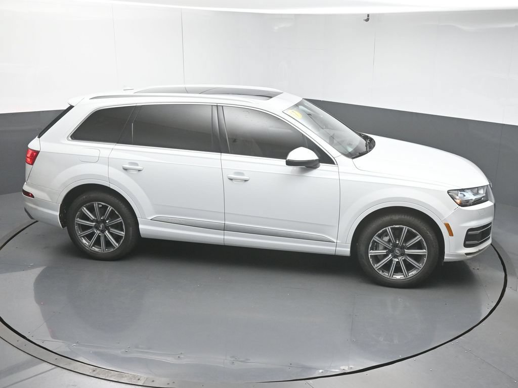 Used 2017 Audi Q7 3.0T Premium Plus w/ Premium Plus Package AWD/4WD image 48