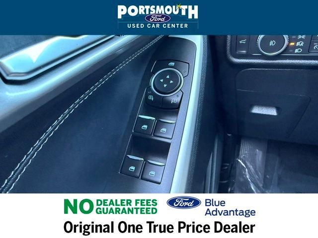 Certified 2022 Ford Explorer XLT w/ Equipment Group 202A image 25