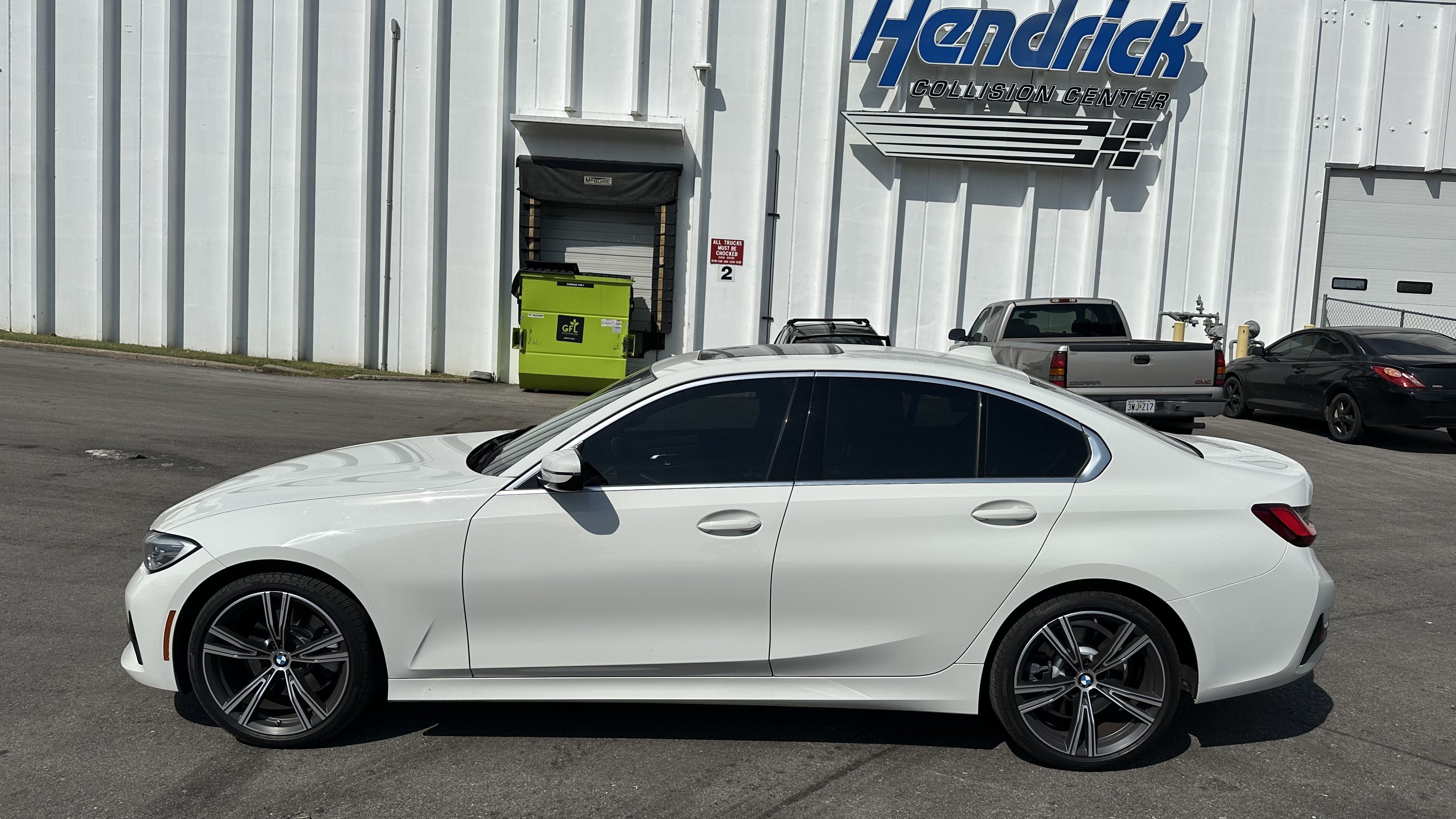 Used 2022 BMW 330i xDrive Sedan w/ Driving Assistance Package AWD/4WD image 7