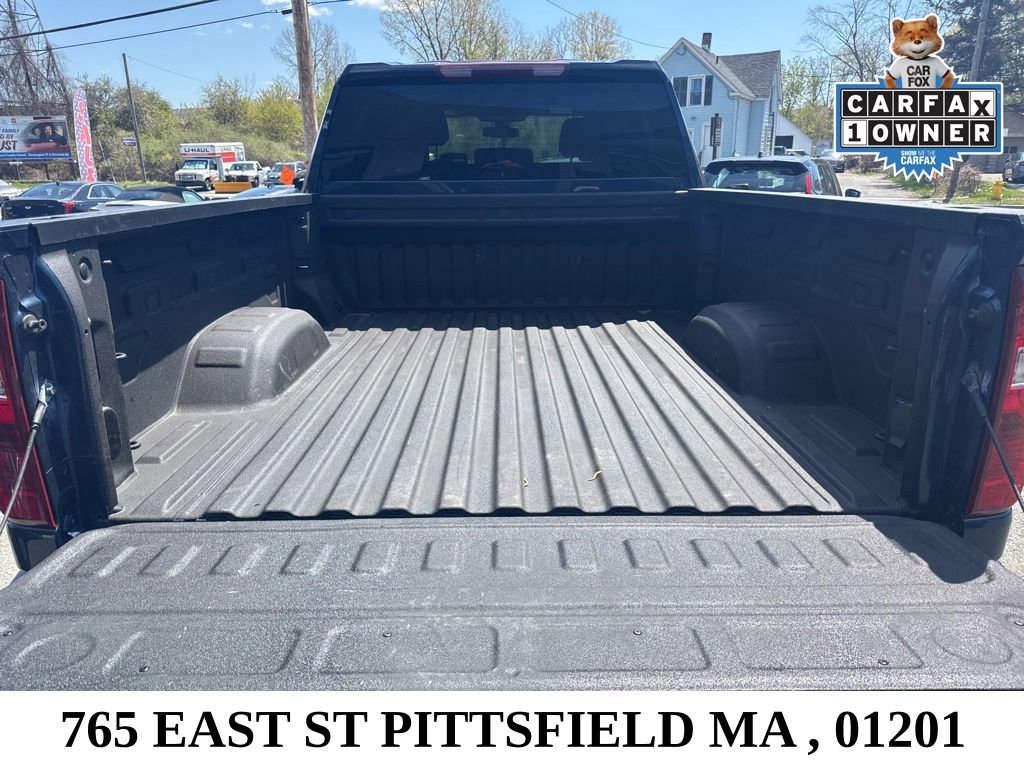 Used 2023 Chevrolet Silverado 2500 Custom w/ Custom Value Package AWD/4WD image 17