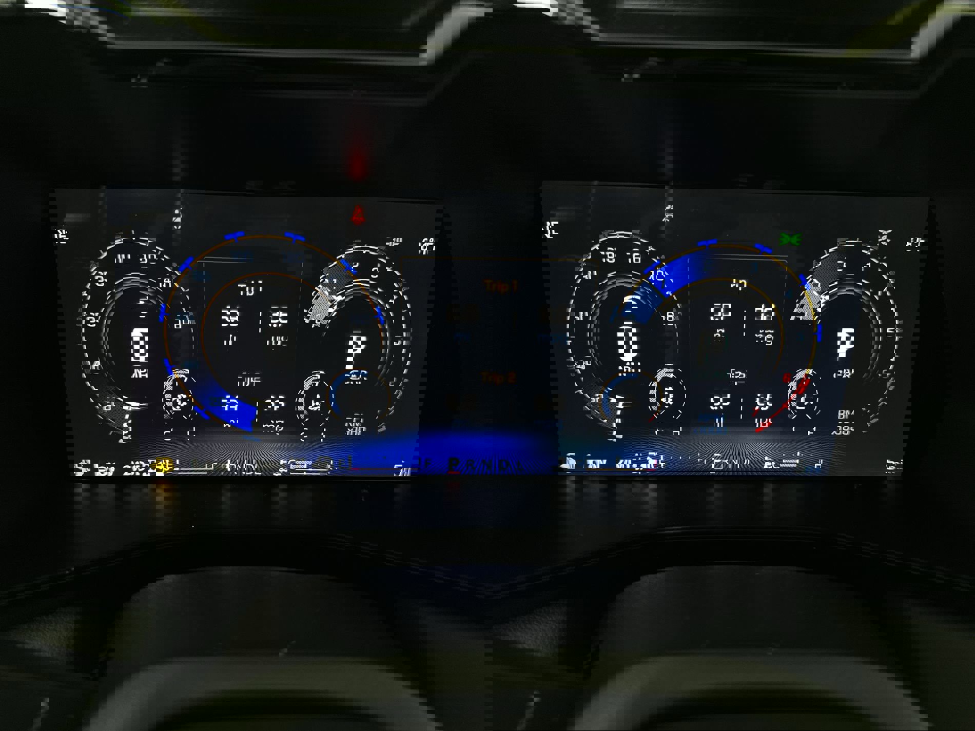 New 2025 Chevrolet Colorado ZR2 w/ Technology Package image 12