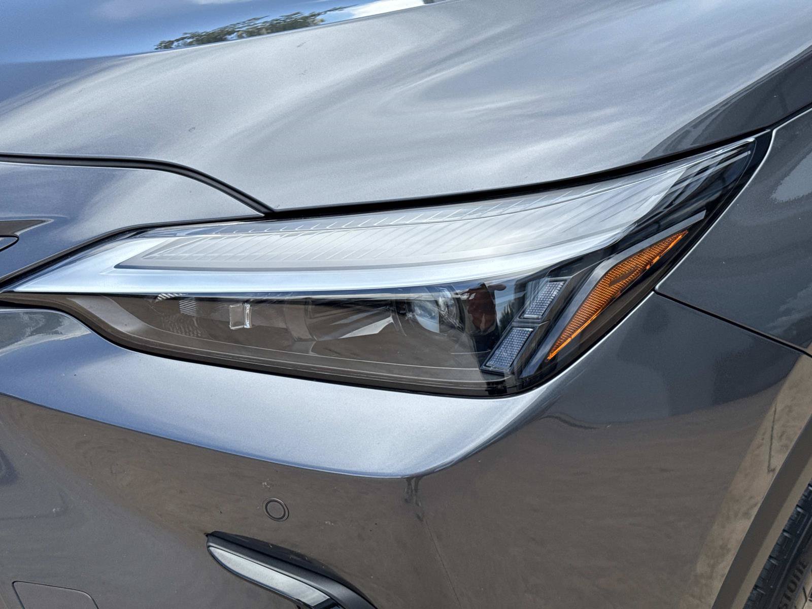Certified 2024 Lexus NX 250 FWD w/ Towing Package (2000 Lbs) image 9