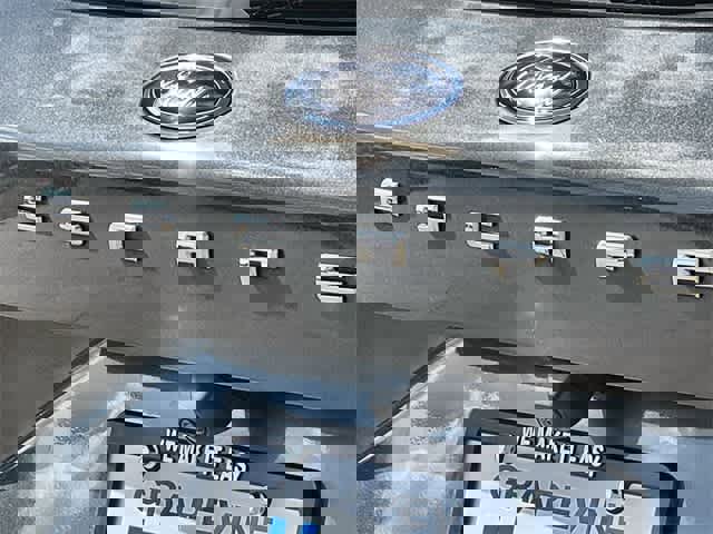 Used 2025 Ford Escape ST-Line w/ Equipment Group 301A image 8