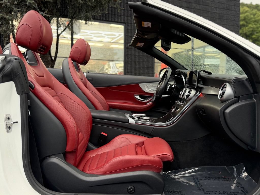 Used 2023 Mercedes-Benz C 300 Cabriolet image 32