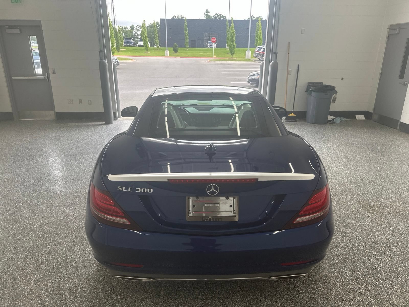 Used 2017 Mercedes-Benz SLC 300 image 7