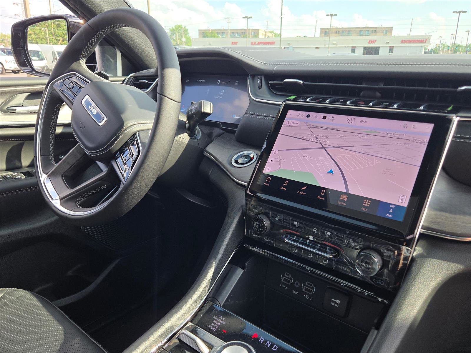 New 2025 Jeep Grand Cherokee Overland w/ Trailer Tow Package image 8