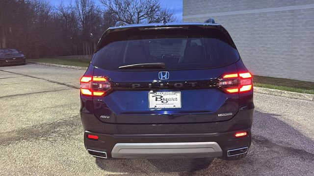 Used 2023 Honda Pilot Touring image 29