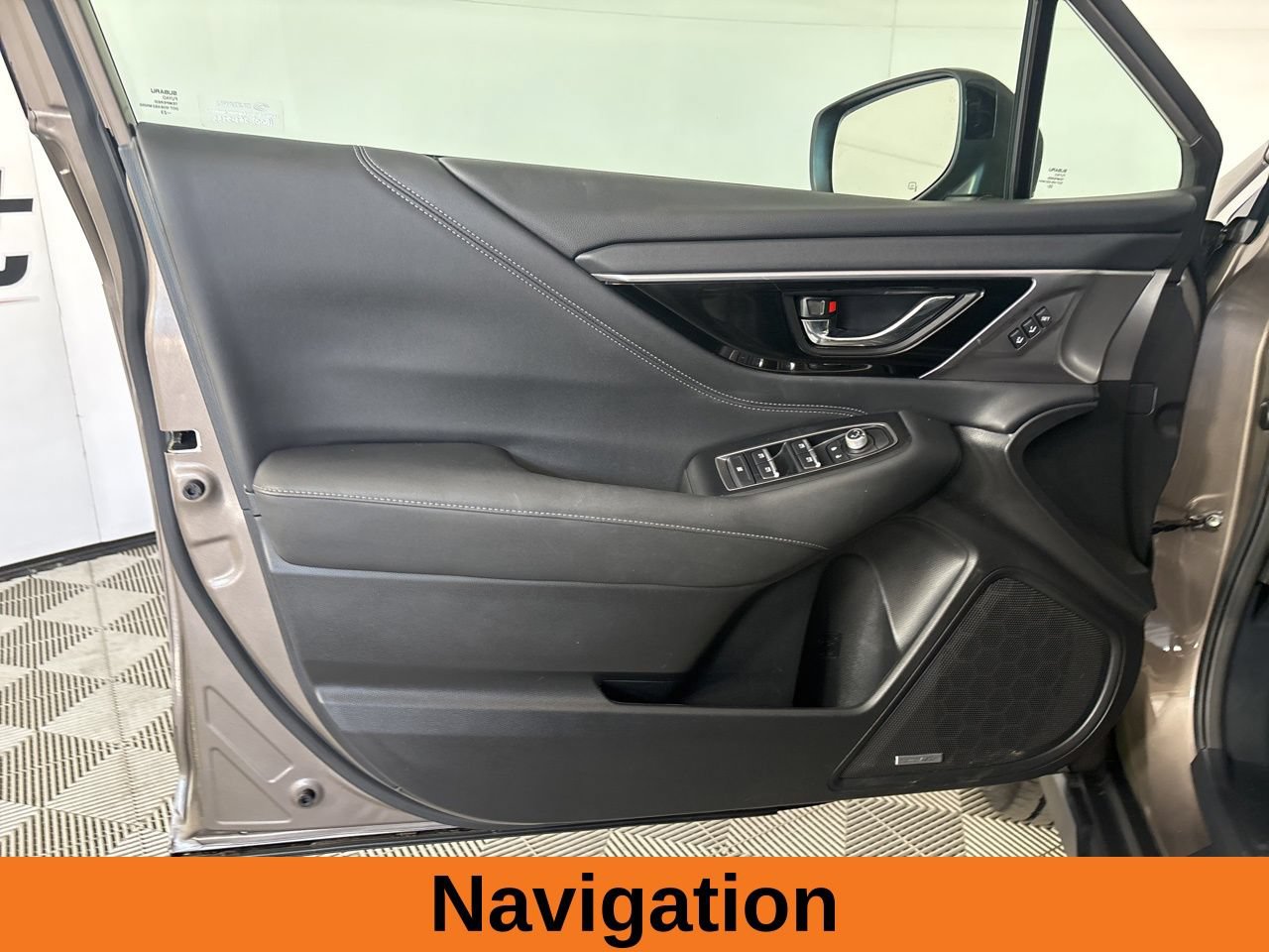 Used 2024 Subaru Outback Limited AWD/4WD image 9