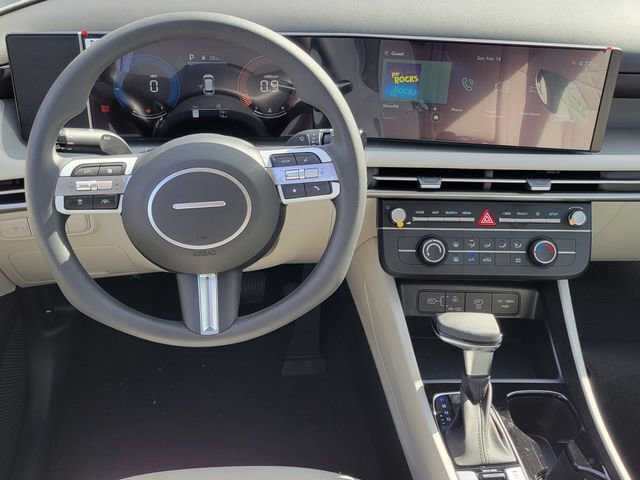 New 2026 Hyundai Tucson SE image 4