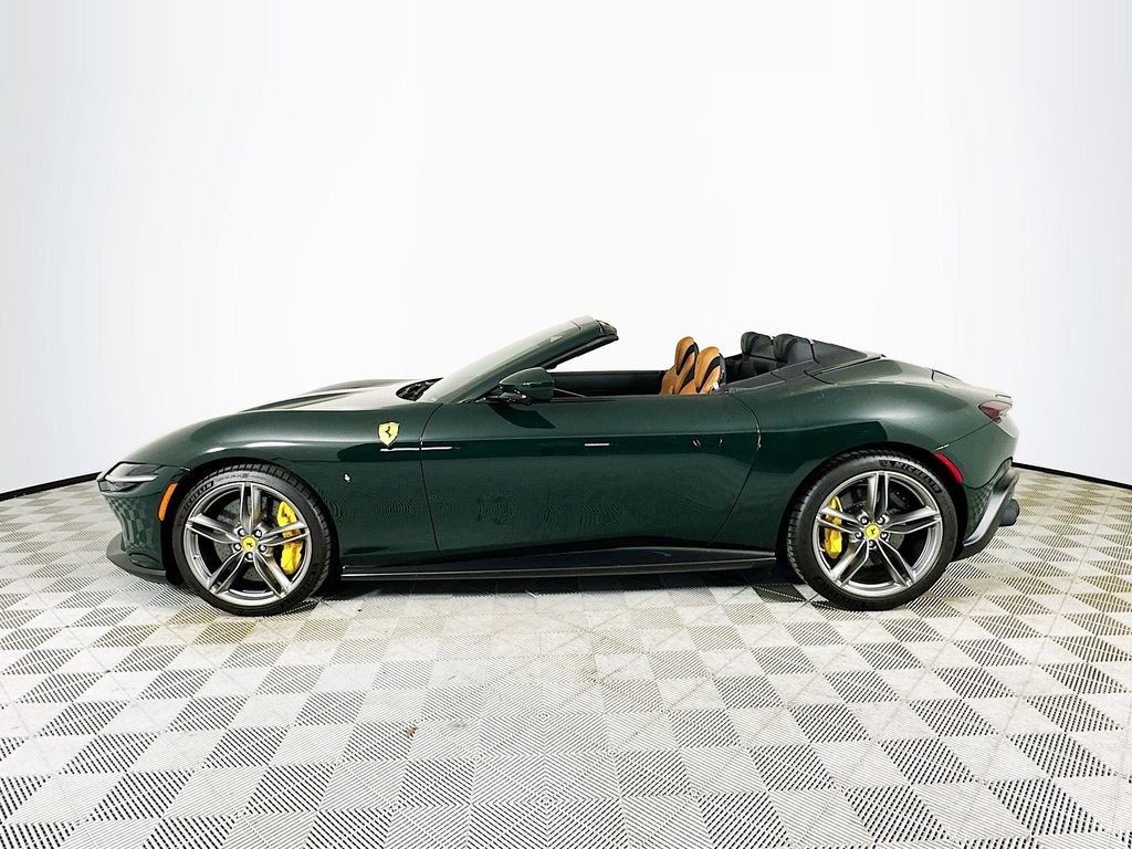 Used 2025 Ferrari Roma Spider image 4