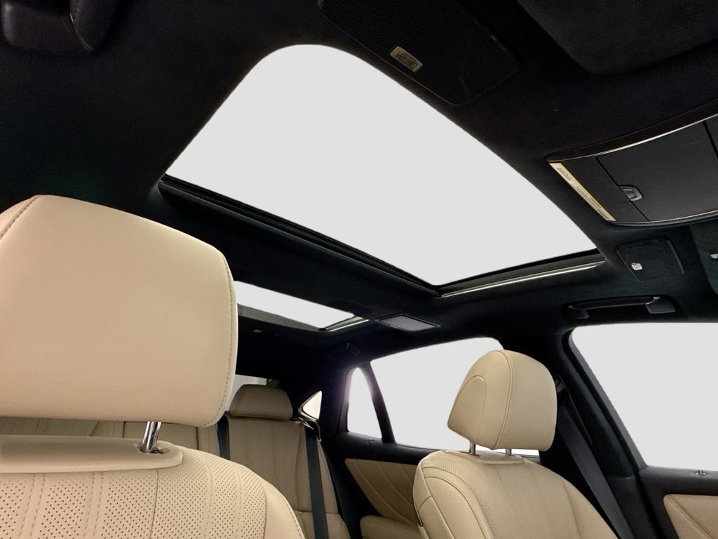 Used 2024 Lexus LS 500 w/ Interior Upgrade Package image 16