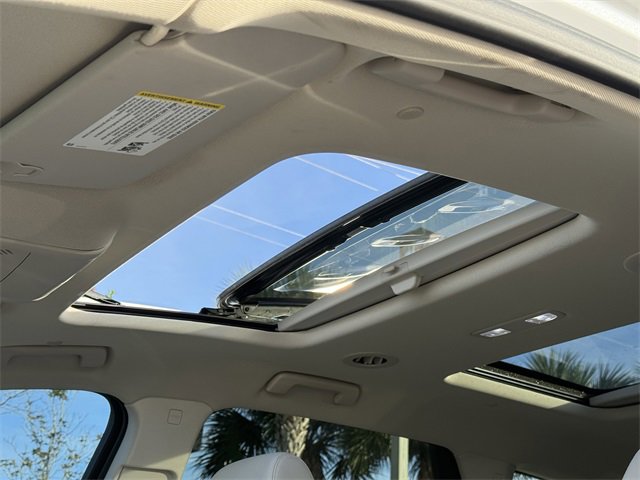 Used 2022 Buick Enclave Premium w/ Experience Buick Package image 28