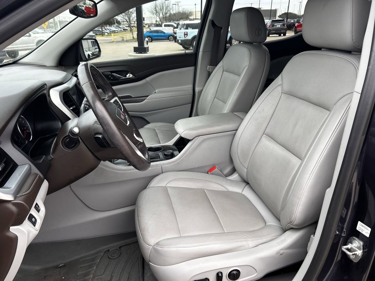 Used 2019 GMC Acadia SLT image 24