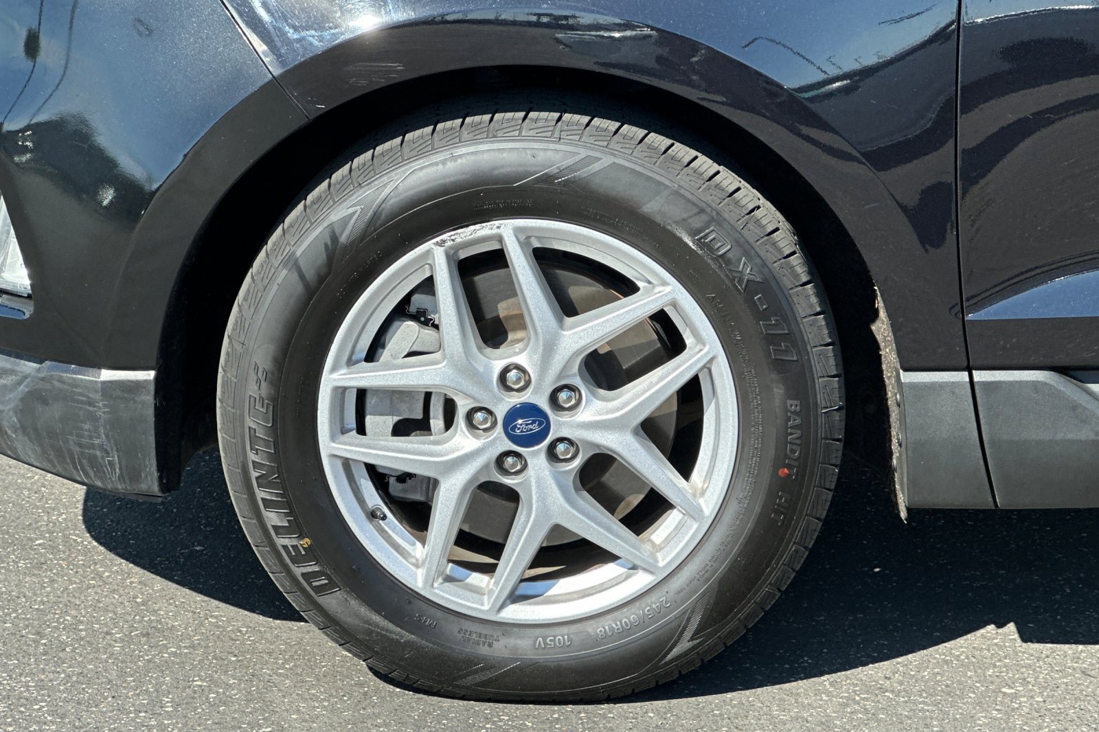 Used 2021 Ford Edge SEL w/ Cargo Accessory Package image 26