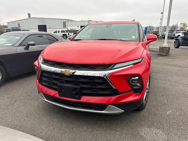 Used 2023 Chevrolet Blazer LT image 12
