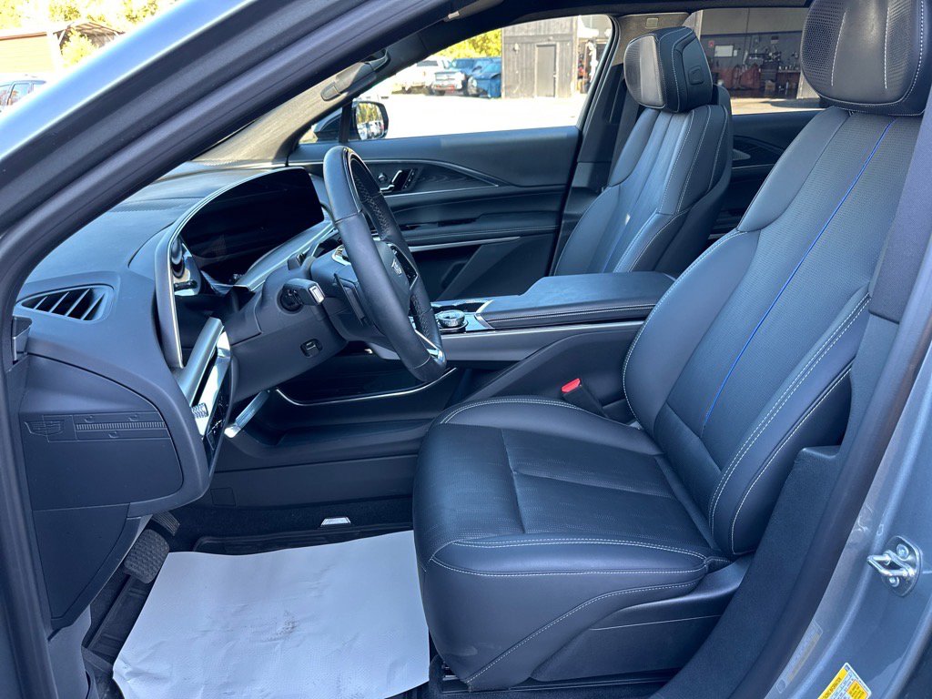 Used 2024 Cadillac Lyriq Luxury image 21