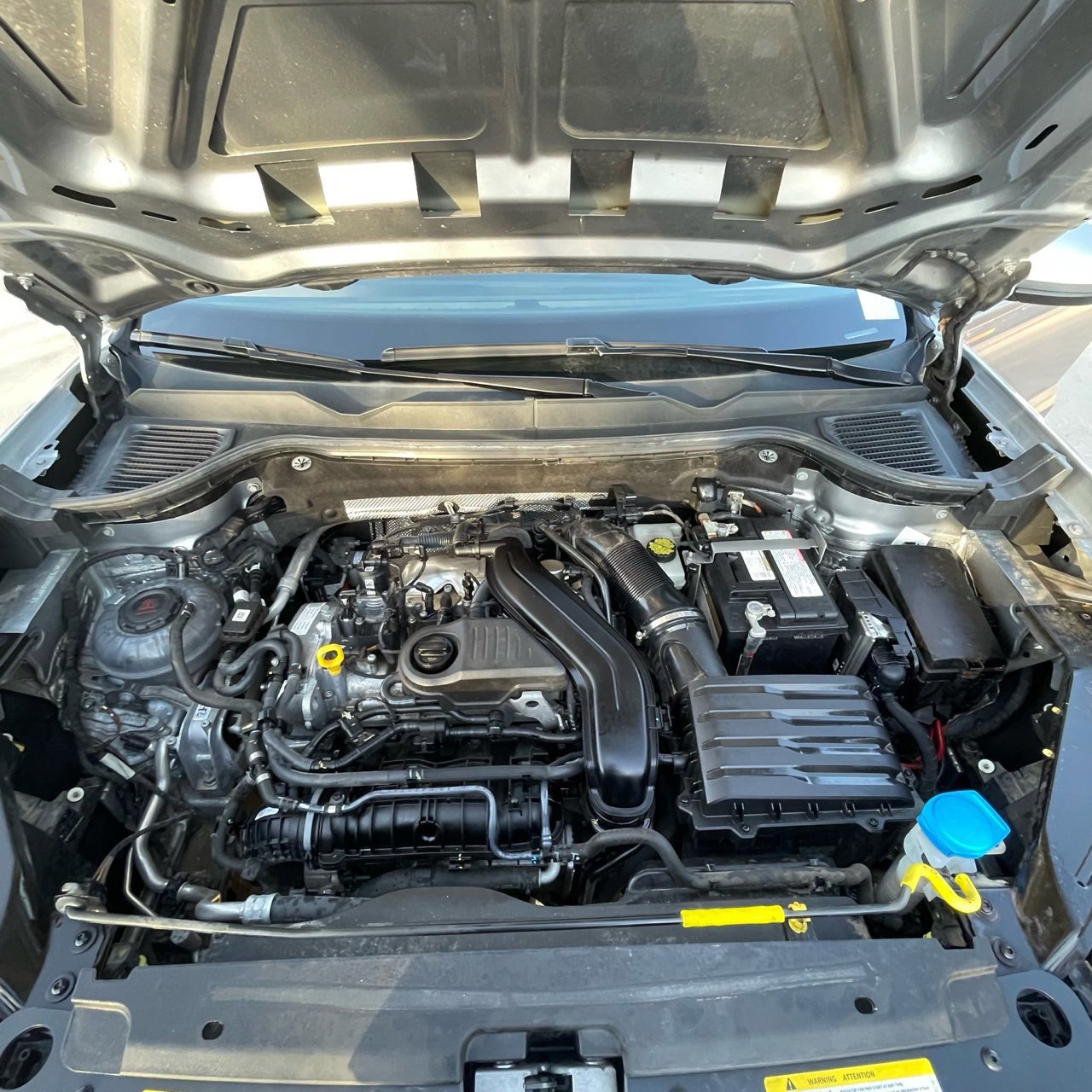 Used 2024 Volkswagen Taos SE image 25